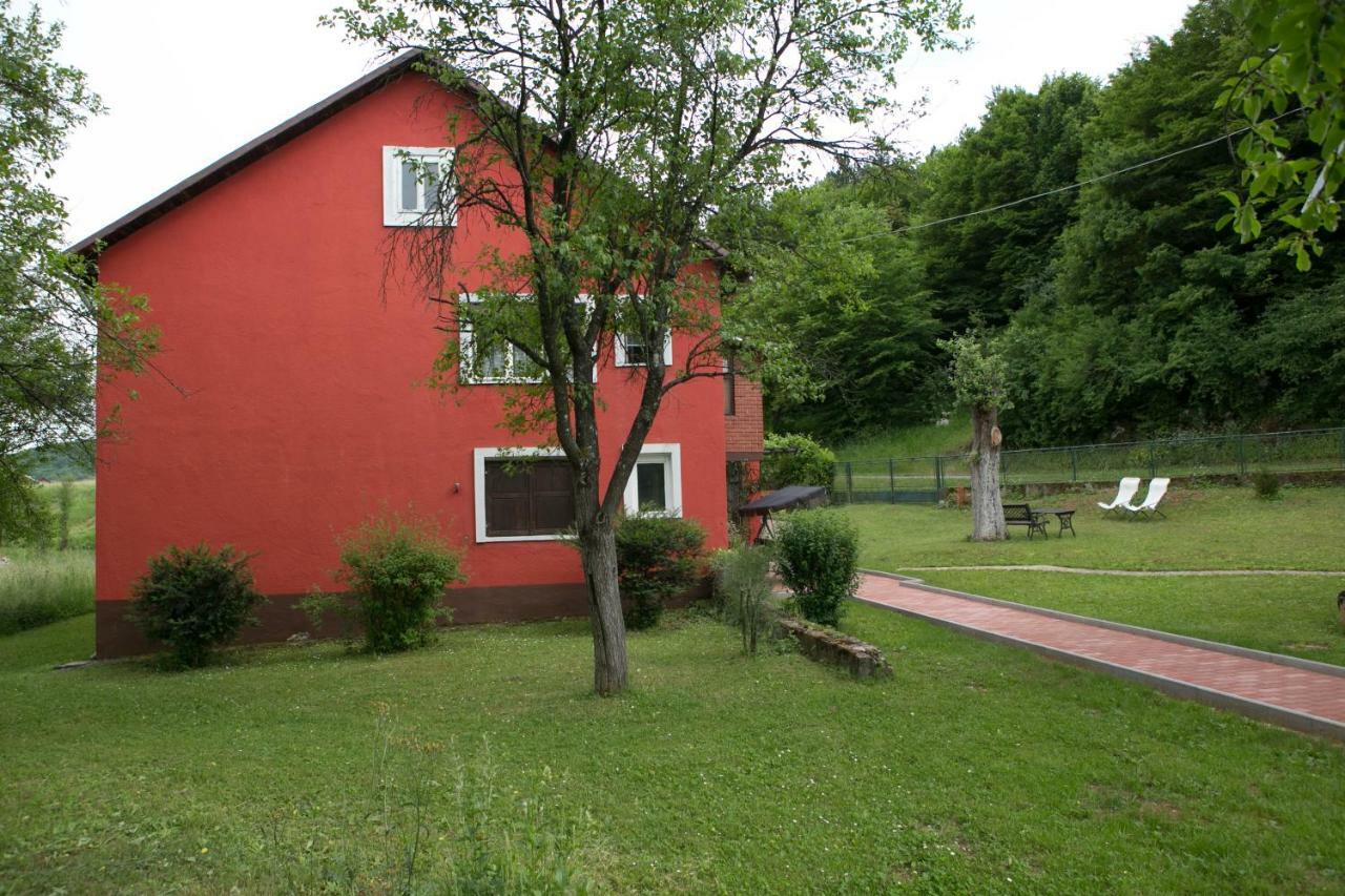 Holiday Home Modric Otočac Dış mekan fotoğraf