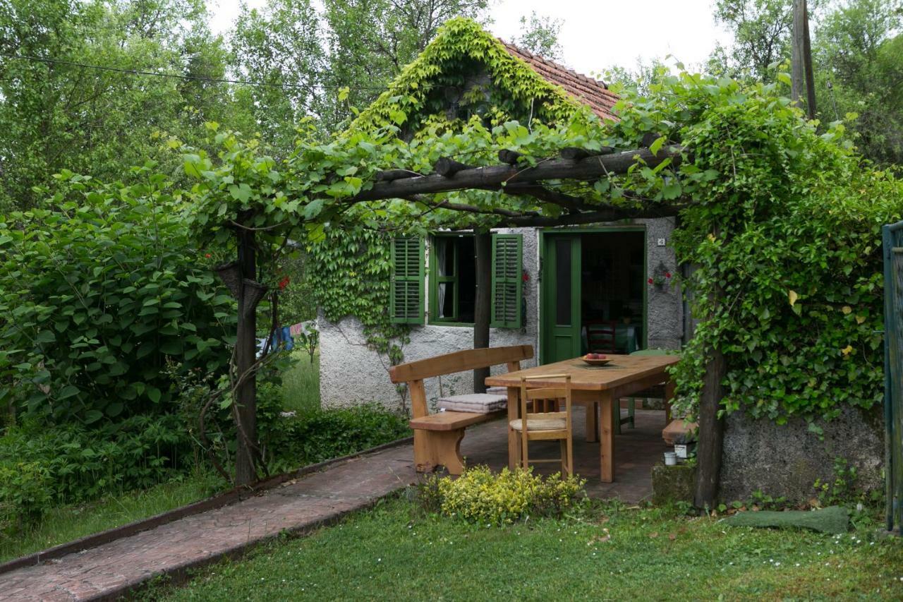 Holiday Home Modric Otočac Dış mekan fotoğraf