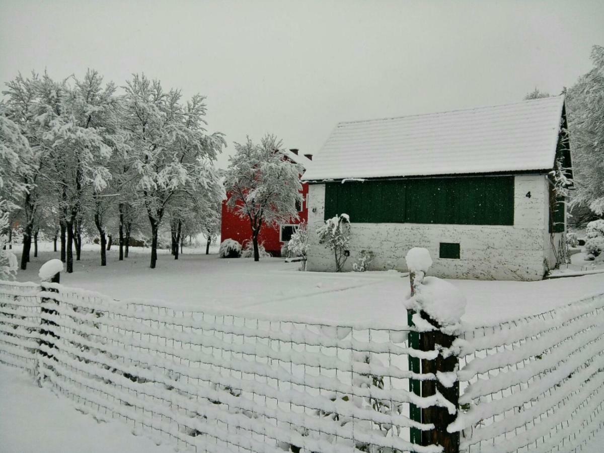 Holiday Home Modric Otočac Dış mekan fotoğraf