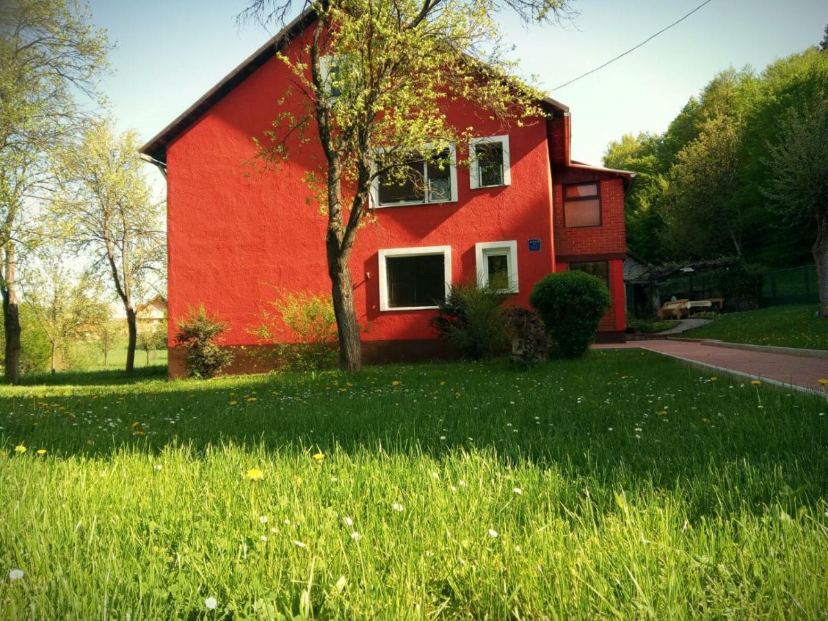 Holiday Home Modric Otočac Dış mekan fotoğraf